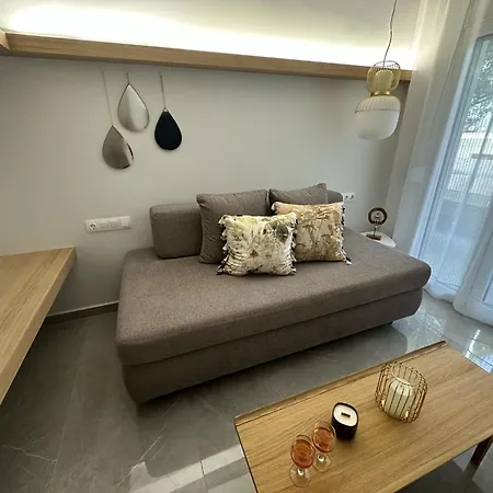 Avres 스키아토스 타운